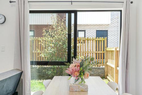 Cozy Brand New Townhouse 16