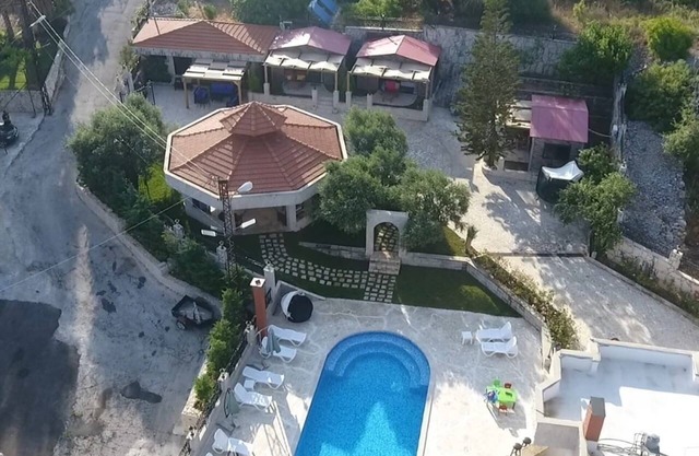 Cozy bungalow in adorable Abdelali, swimming pool, barbeque, activities, AC,WiFi
