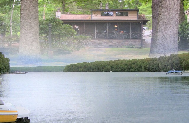 Cozy Cabin directly on Lake Wallenpaupack