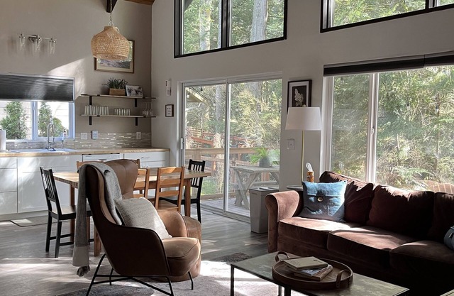 Cozy Cabin Getaway