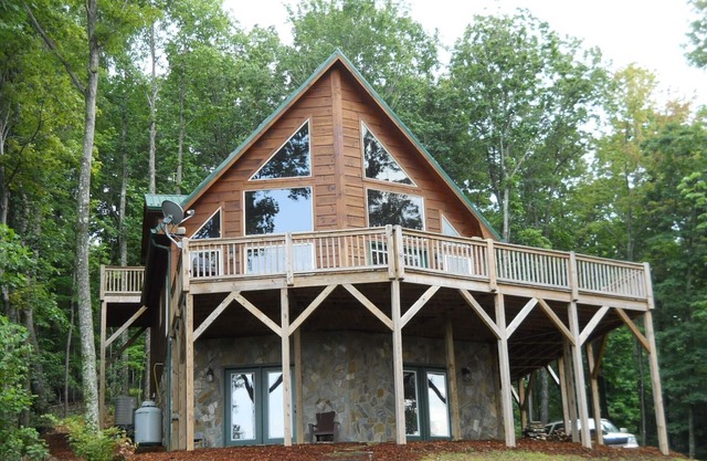 Stone Mountain Serenity - Vistas increíbles, cerca de Wine Country & Parks.