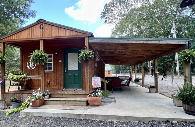 Cozy Cabin
