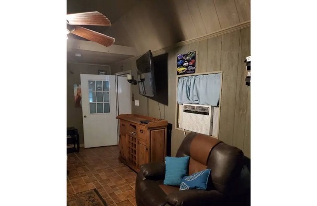 Cozy Cabin w/ Spectacular Sunsets & Amazing Views