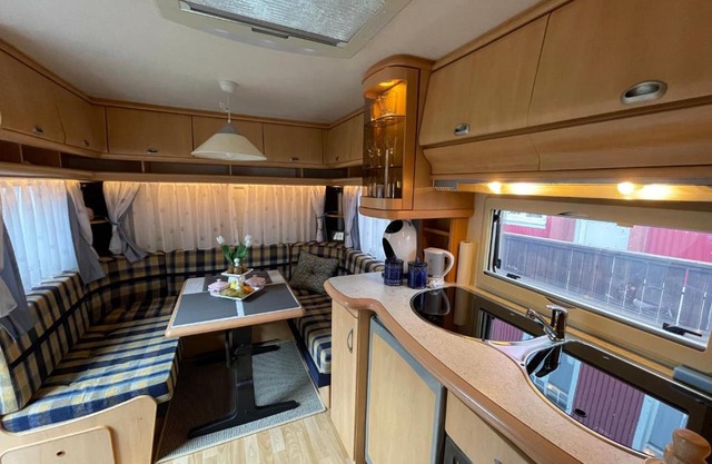 Cozy Caravan