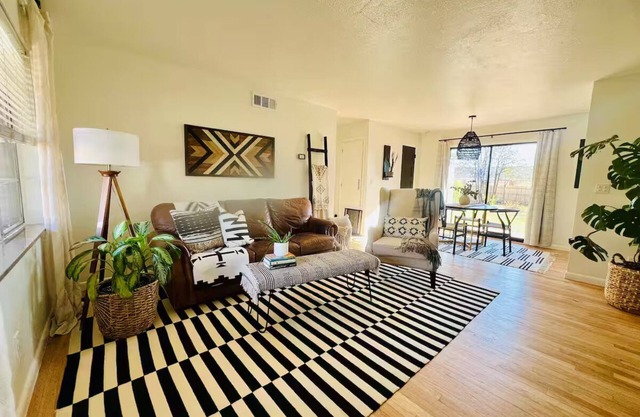 Cozy Casita Recently Renovated