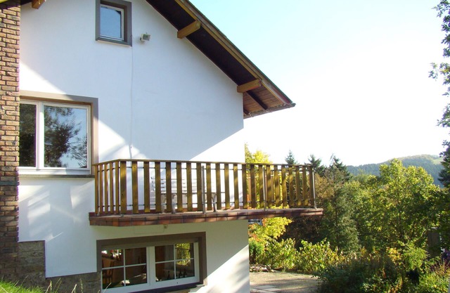Acogedor chalet en una colina en el bosque cerca de Willingen