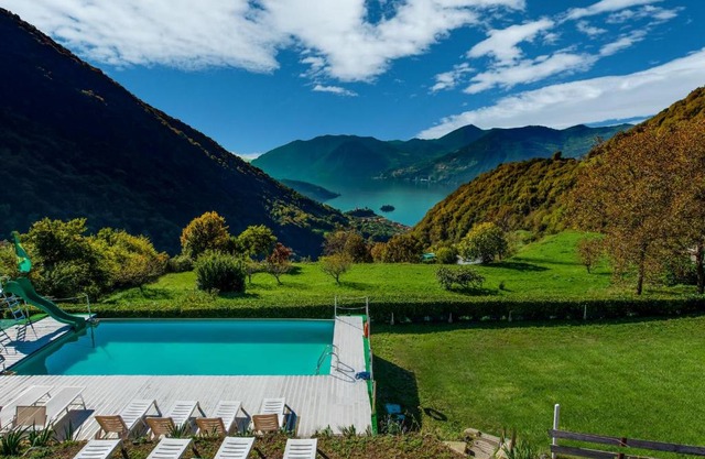 Cozy Chalet at Marone Lake Lombardy with Pool
