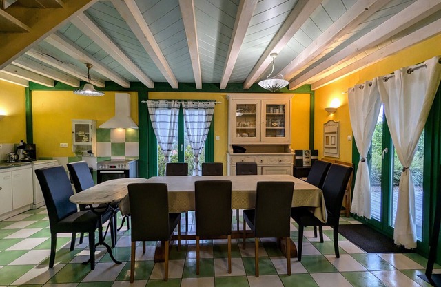 Chalet acogedor con spa y sauna, se admiten mascotas