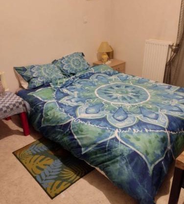 Cozy chambre en Clichy, tout près de Paris
