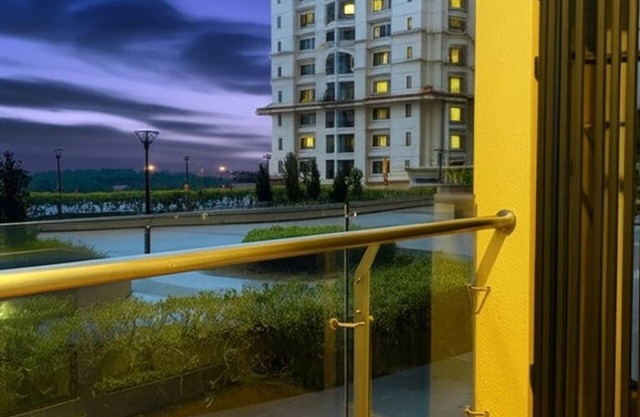 Cozy City Big studio Riverine Diamond