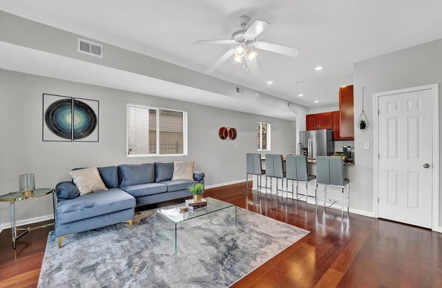 Cozy City Condo in Heart of City