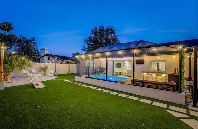 Cozy Clearwater Getaway: Beach, Spa, and Luxury