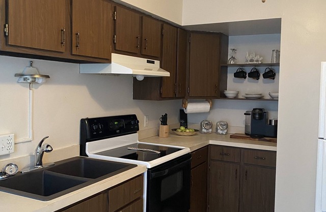 Cozy ... Close to Casino & Golf Courses