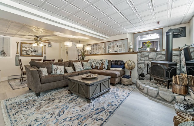 Cozy, coastal apartment- 5 mi to Ogunquit beach!