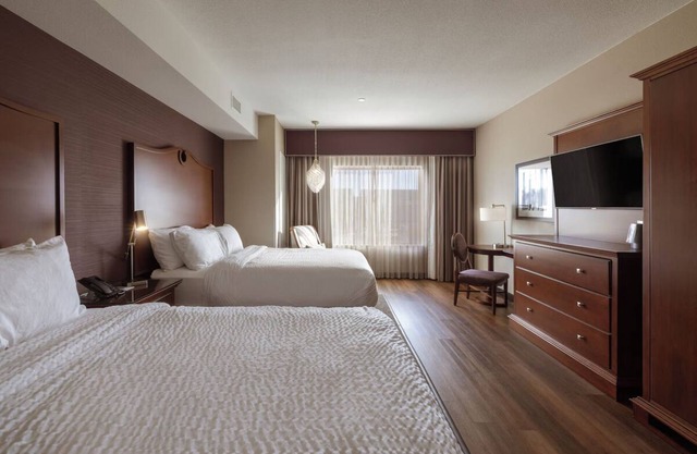 Cozy Comfort and Quiet Luxury in the Heart of the City