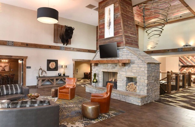 Cozy Comfort for Family: Pet-friendly Stay w/ Rustic Vibes | 3 Units