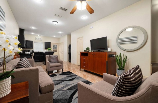 Cozy Comfort Haven - Parking at No Extra Cost