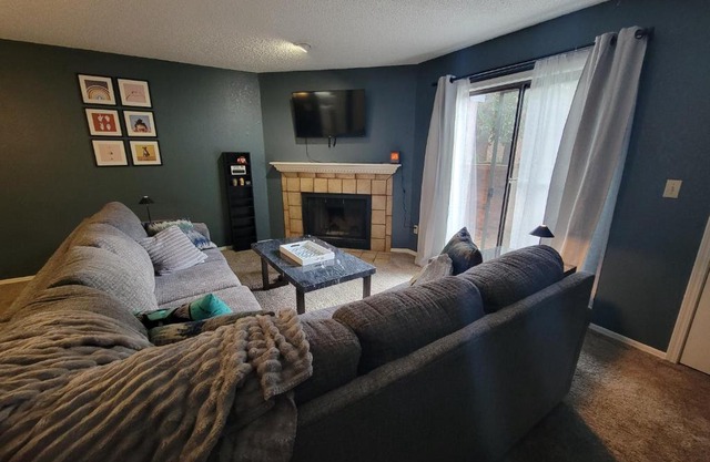 Cozy Condo Experience condo