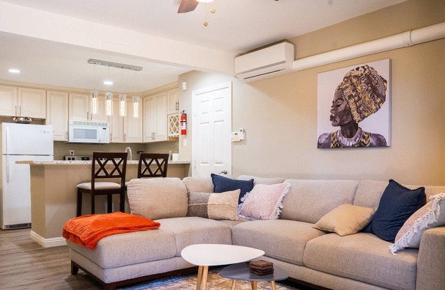 Cozy Condo