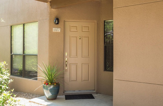 Cozy condo with all the amenities where memories are made.
