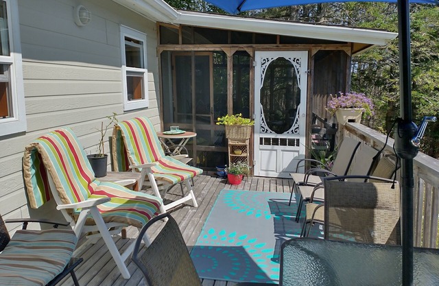 Cozy Cottage Close to the Beach