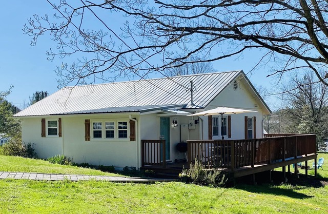 Acogedora cabaña - a minutos de las atracciones!