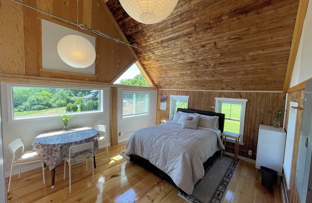 Cozy Cottage