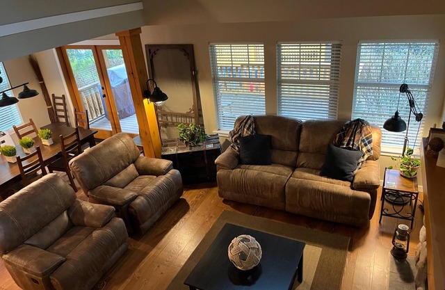 Cozy Cottage with Resort Inspired Amenities