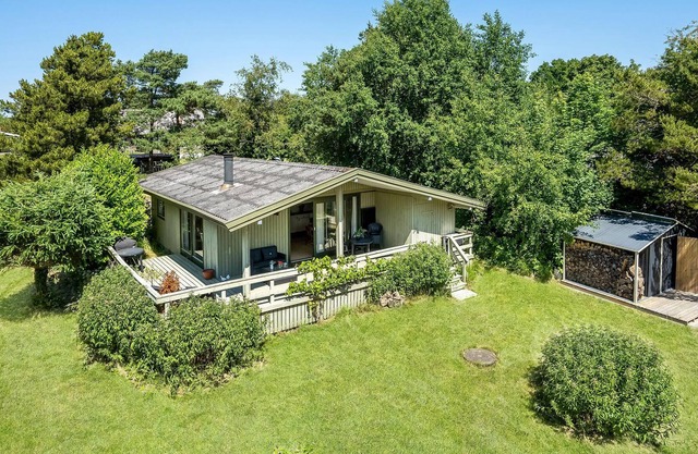 Alojamiento de 3 habitaciones en Martofte