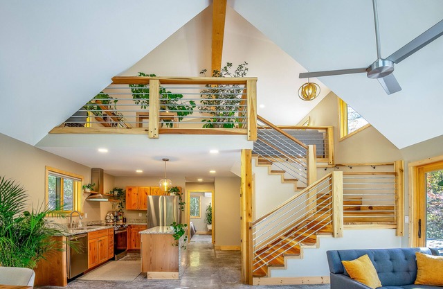 Cozy Couples Getaway in Between Brevard and Hendersonville in Pisgah Forest