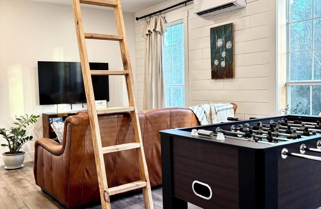 Cozy Cul-de-sac in southern Panama City. Close to town and Beaches