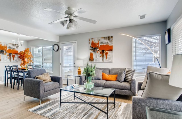 **Cozy Denver Home** Near DIA & Gaylord Resort