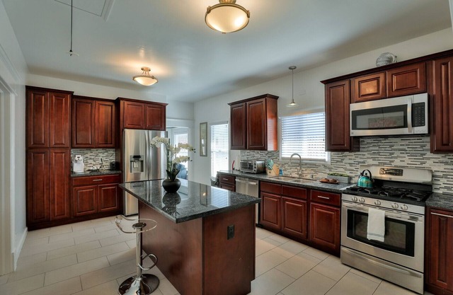 Acogedor centro de San Jose House-Business / Vacation