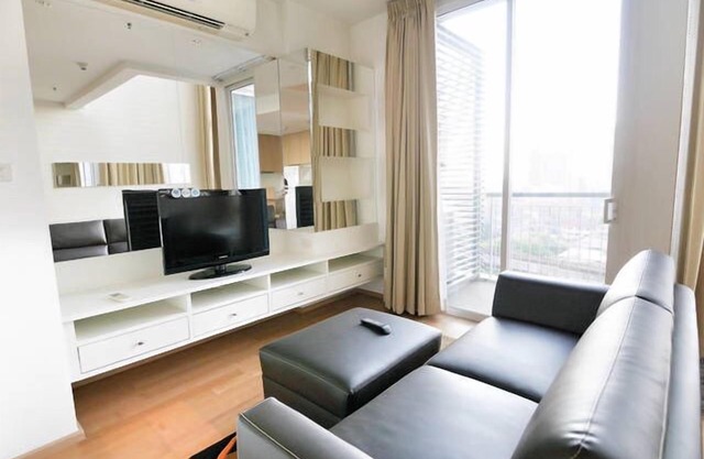 Acogedoras Duplex-5Mins Airport Link / STS-City
