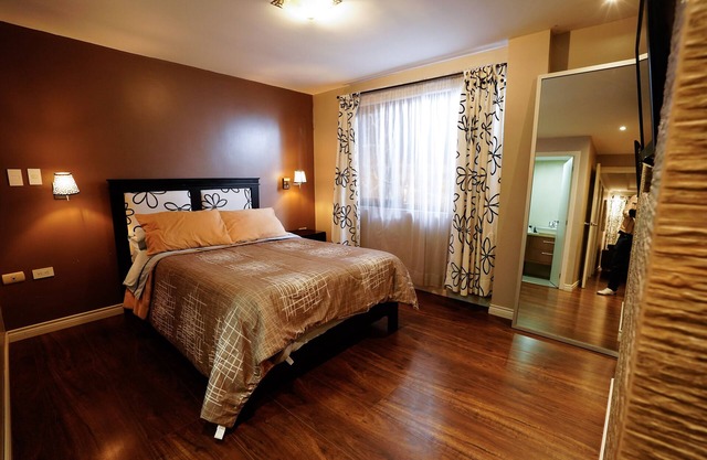 Acogedor duplex con jacuzzi y estacionamiento