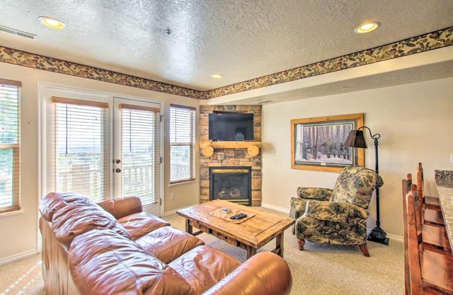 Cozy Eden Condo Retreat Less Than 6 Mi to Ski Resort!