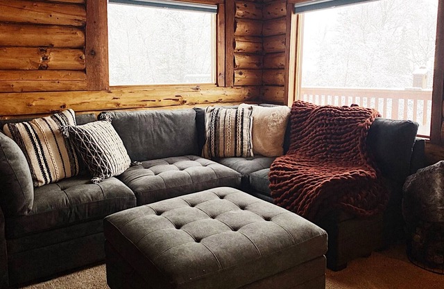 Cozy Family Cabin