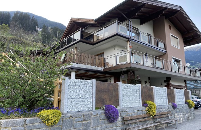 familiar, acogedor, fantástica vista sobre el Zillertal