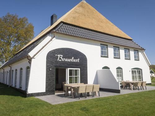Cozy Farmhouse in Frisian Island