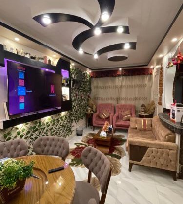 Cozy Flat near downtown Almorsi