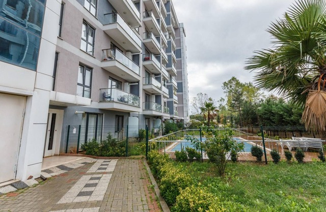 Cozy Flat near Public Transportation in Tuzla