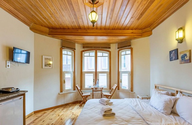 Cozy Flat near Trendy Attractions in Balat Fatih