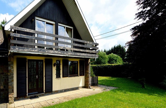 Acogedor chalet en el bosque de Ovifat