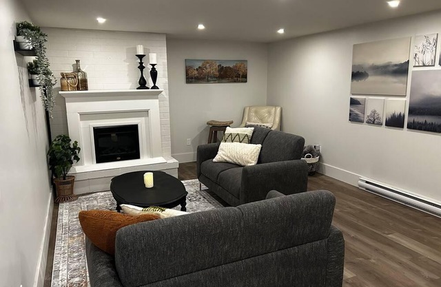 Cozy guest suite near Harrison Hot Springs