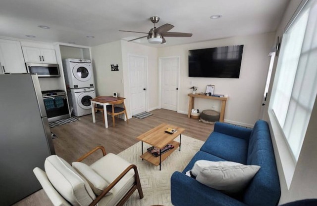 Cozy Guesthouse near Disney