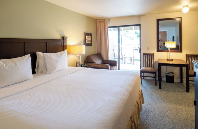 Cozy Harborside Stay | Secluded Orcas Island Getaway- Harborside 2460