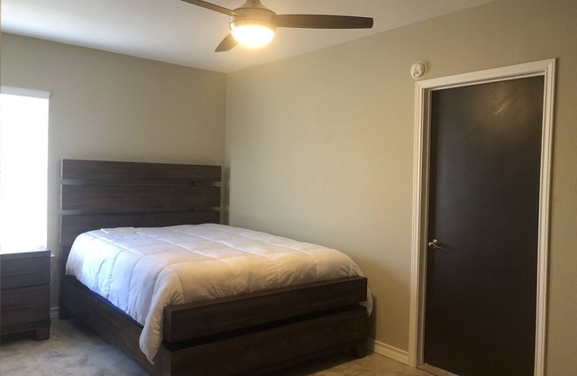 Cozy historical district home, by 5x5 & downtown!!