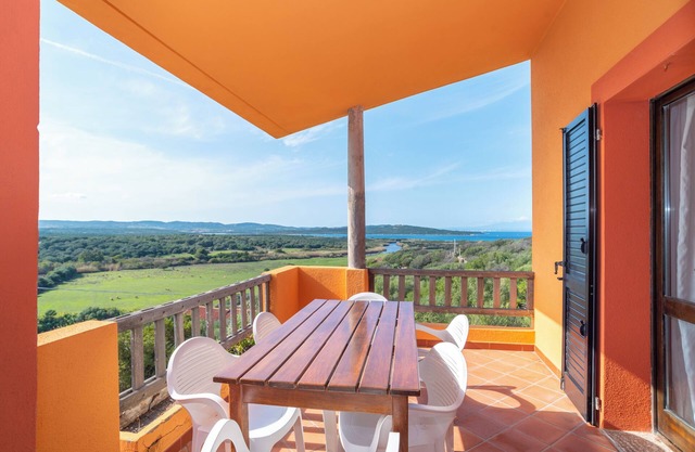 Acogedor apartamento vacacional "Conchiglia Blu" con jardín