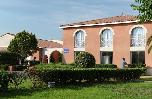 Acogedora casa de vacaciones con terraza rodeada de viñedos