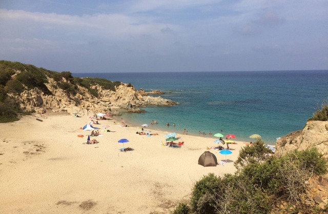 Acogedora casa de vacaciones a pocos metros del mar.